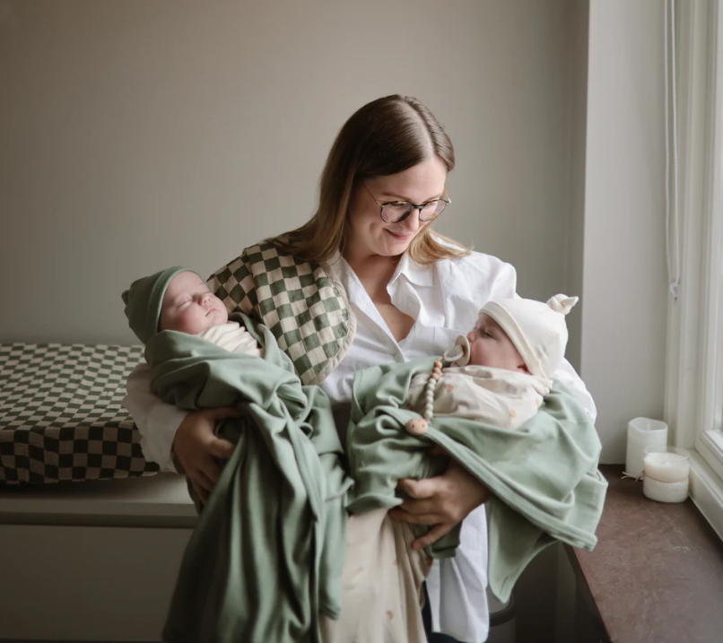 Thoughtful Questions to Ask New Mothers