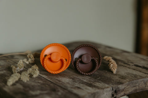 FRIGG Rope Silicone Pacifier (Maple)